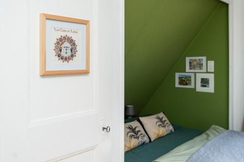 2 double beds