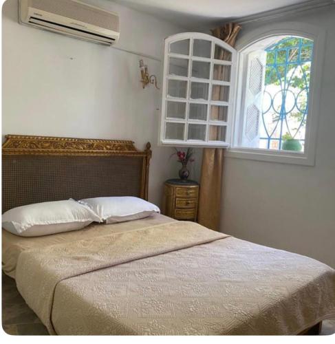 La chambre doree avec jardin prive in Sidi Bou Said