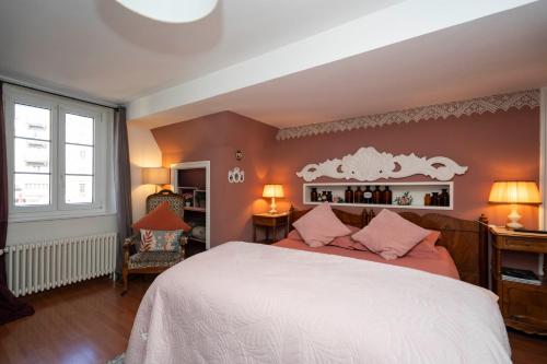 1 queen bed