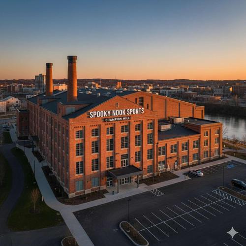 Big Sky Retreat - Home for 10 in Fairfield (OH)