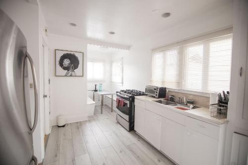 Cozy room in East Holywood, 7 min from holllywood, 15 from downtown, 20 to hollywood sing