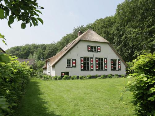 Peaceful Farmhouse in Doorn near Forest, Pension in Doorn bei Maurik