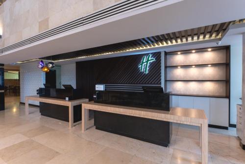 홀리데이 인, 비야에르모사 에어포트, IHG 제공 - 숙소 외관