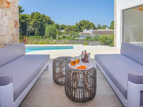 Bonita stay B Sky Piscina caliente, vistas, wifi in La Granadella