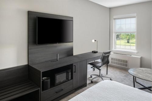 La Quinta by Wyndham St. Albans - image 13