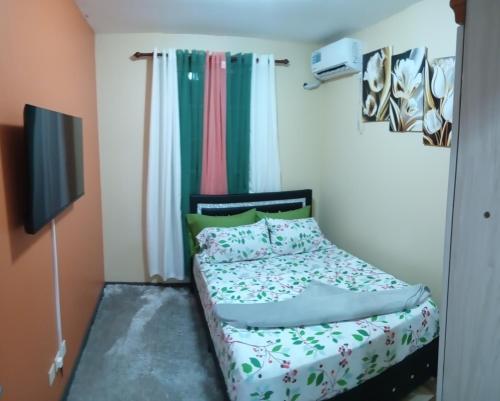 S&D Beauty Home in Roseau