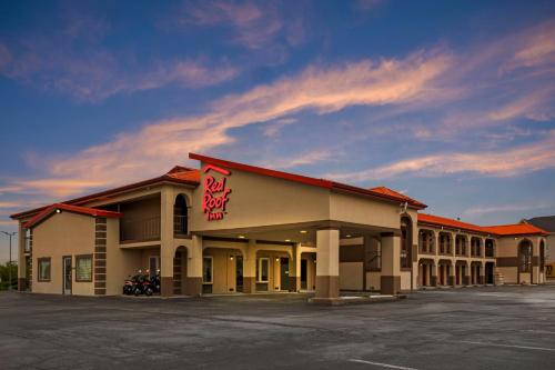 Red Roof Inn Bowling Green in Bowling Green, USA