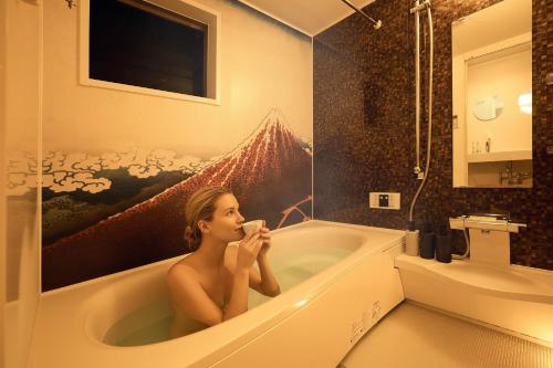 WANOYADO Tokyo - Shinjuku & Shibuya 8min - 3BR 81m2House - 10ppl - Family Friendly - MountFuji Bath