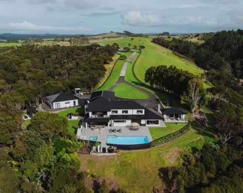 Napia Bay Lodge - New Listing Promo