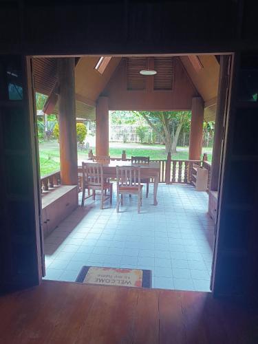 Babazia Community in Mae Na Toeng