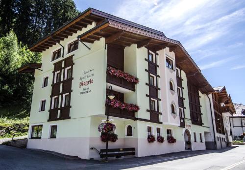 Hotel Garni Siegele - Accommodation - Ischgl