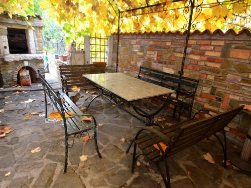 花園, 穆賽慕旅舍 (Hostel Museum) in 科佩爾