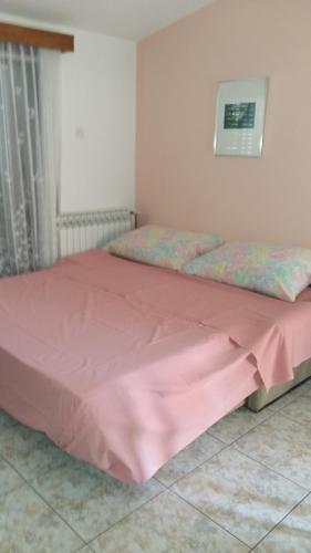 One-Bedroom Apartment with Balcony image 6