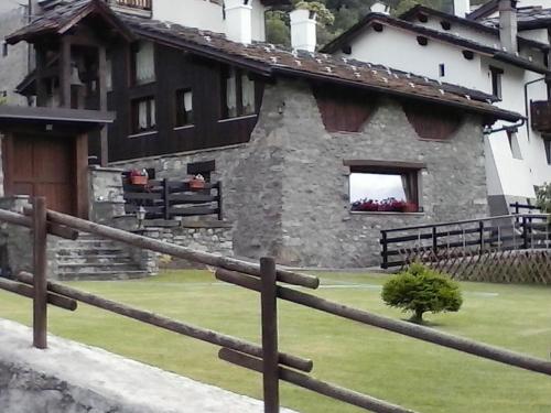 Le Clocher Du Mont Blanc