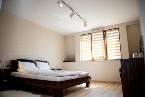 Luxe Stay