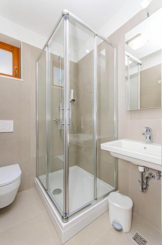 Hostel Dvor - main image