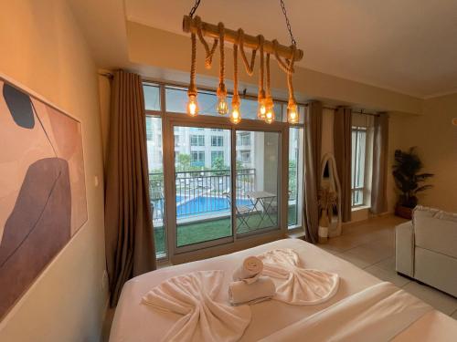 Cozy Studio Near Burj Khalifa Sleeps 3, Dubái