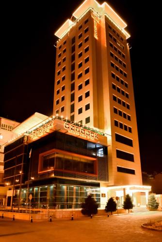 Ozgobek Ronesans Hotel De Luxe