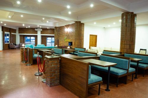 Trillium Boutique Express Hotel - Ward Place - image 13