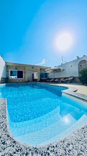 Almansi luxury retreat 1