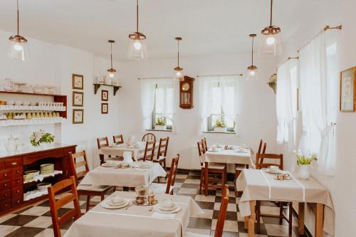 Restorāns, Kosbor Panzio in Magyarszombatfa