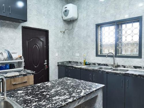 Blossom apartments in Джос