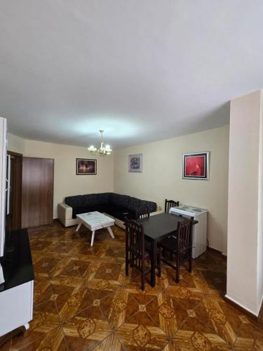 Tirana Comfort Home, Tirana