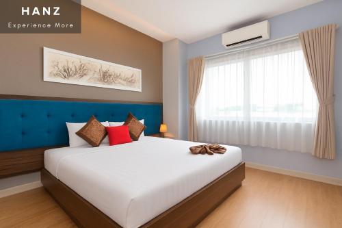S79 Bamboo Hotel