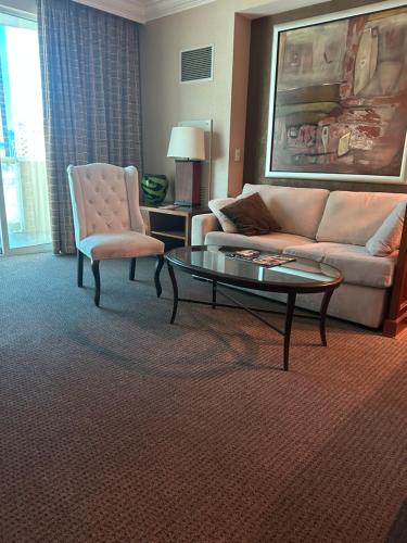 MGM Grand no resort fee , balcony, free valet parking, Las Vegas (foto 2)