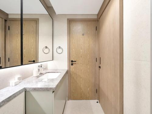 Golf View Modern Comfort Perfect for 3 Guests, Dubaj (zdjęcie 2)