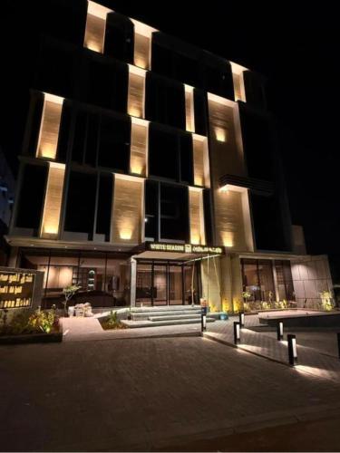 فندق وايت سيزون