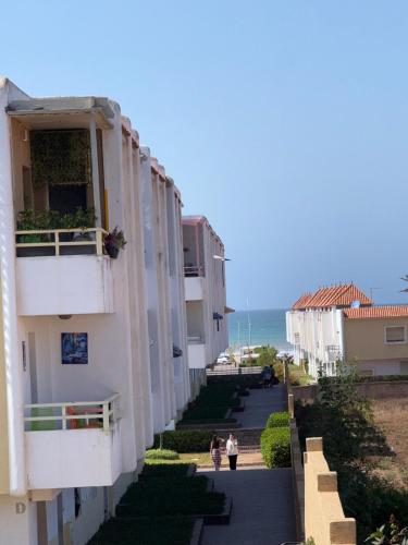 Cozy Dream Land Appartement 1 bed room Sea View, Sidi Rahal Beach in Sidi Rahal