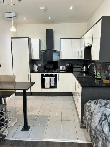 Fantastic 1 Bed in Heart of Edinburgh in Merchiston