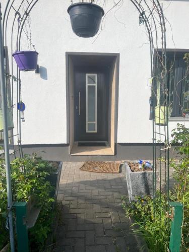 FIRMENUNTERKUNFT Mert Betten 3 Zimmer in Kamp-Lintfort