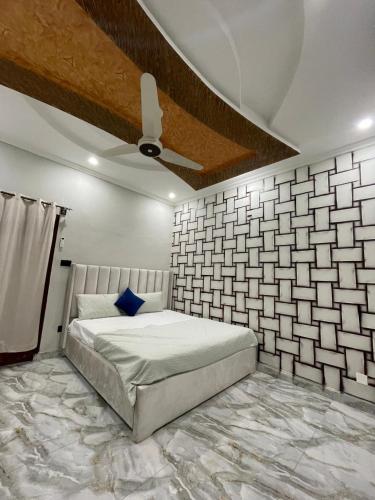 Haven 12 - Guest House, Islamabad (photo 9)