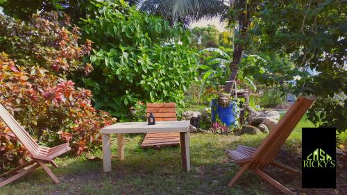 Buitenkant, Casa Ricky's in Orange Walk