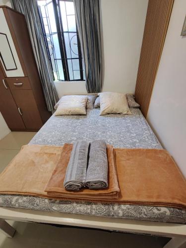 Apartment near Malls Room Type - One-Bedroom Apartment