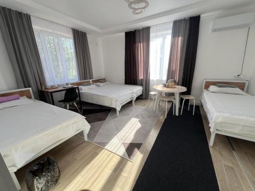 Luxe Hotel in Baetov