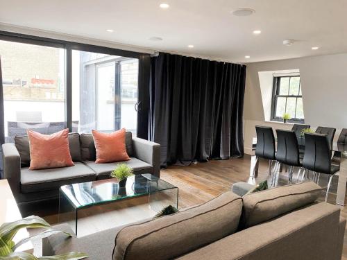 BnBNova - 2BA Penthouse with Private Terrace Soho - image 10