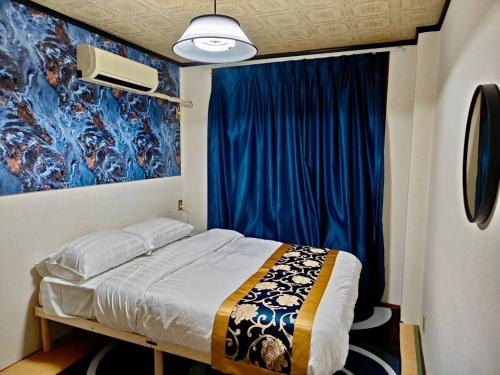 Mito Houses 20 or 28 Pax - Bus & Breakfast Options