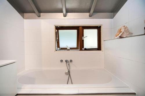 Bed and breakfast private accommodation at Amsterdam Houseboat, Amsterdam (zdjęcie 9)