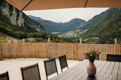 Chalet Kaz - Haute Savoie - 6 Chambres 12 couchages in Abondance