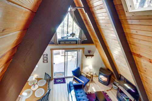 A-Frame Cabin with Deck and Grill in Pinetop!, Pinetop-Lakeside (zdjęcie 9)
