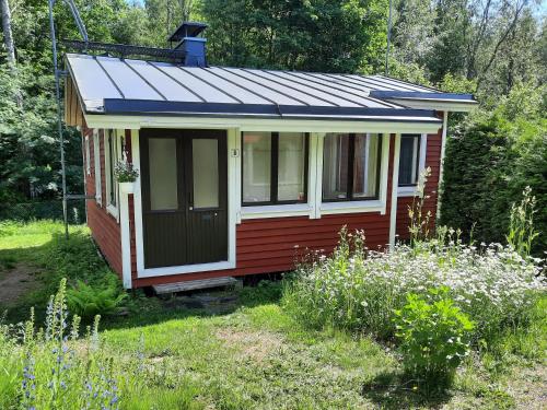 Guesthouse Tähkä - Scandinavian style wooden house 15 mins to Vuosaari harbour, Helsinky
