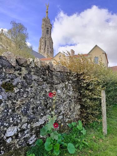 Bližnja znamenitost, Gîte atypique plus haut de Vendée 10mn Puy duFou (Gite atypique plus haut de Vendee 10mn Puy duFou) in Saint-Michel-Mont-Mercure