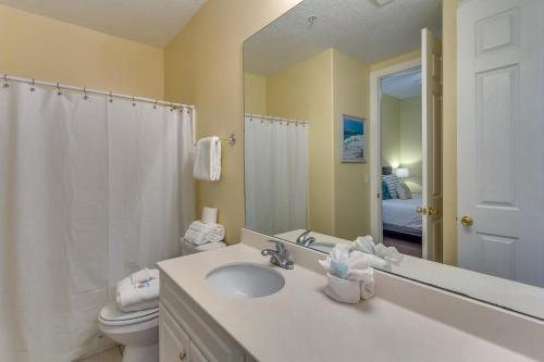 Beachfront Condo with Resort Amenities and View! - image 10