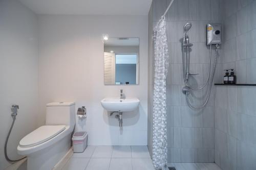 Well-appointed bathrooms