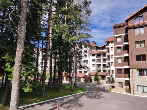 Apartment E45 in Borovets Gardens, Borovets resort, Borovets (foto 9)
