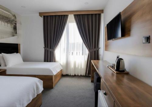 Acar Airport Hotel - image 8