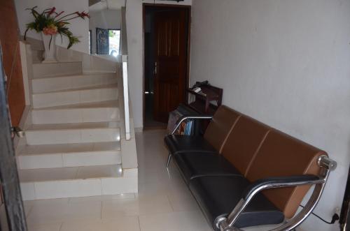 VICTOR & VICTORY GUEST HOUSE DAMAS-RAIL OBOBOGO Source, Yaundé (foto 6)